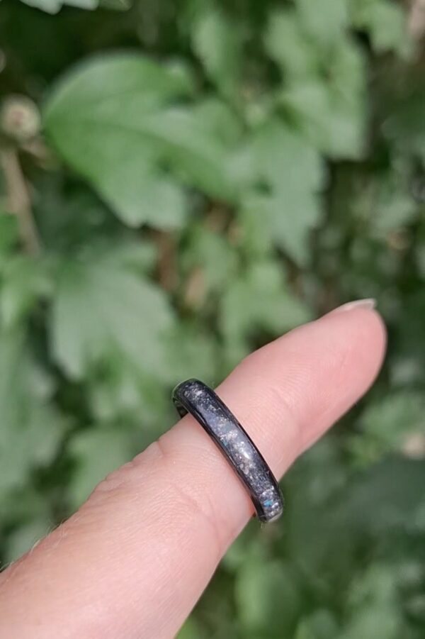Asche Ring, schwarz , schmal